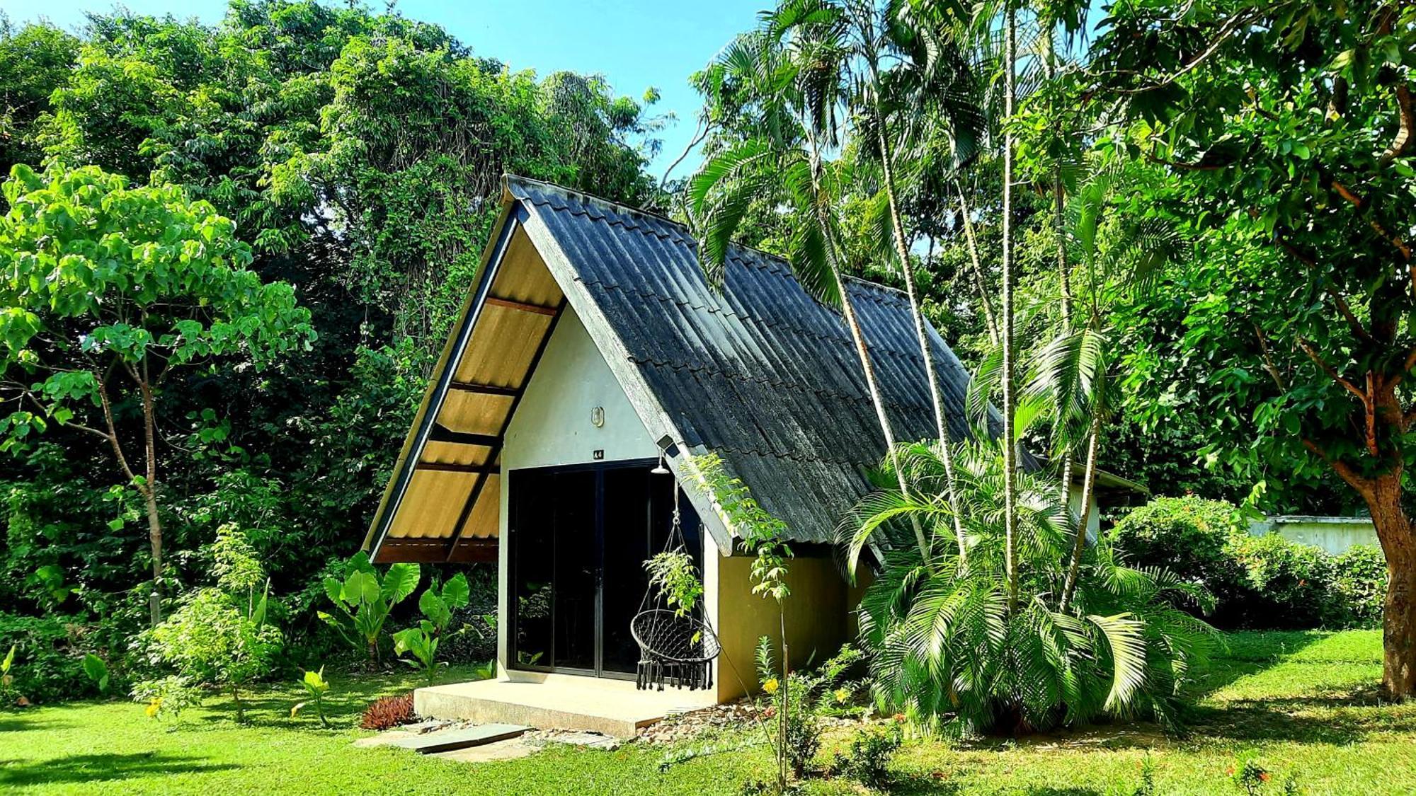 Cashewnut Tree Resort Koh Lanta Exterior photo