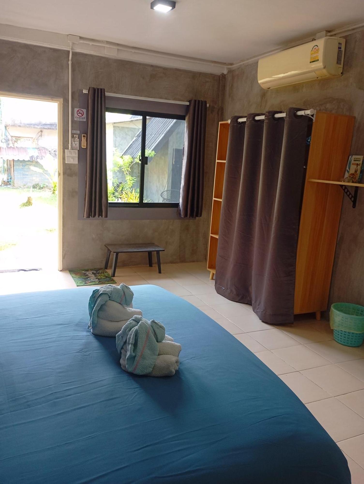 Cashewnut Tree Resort Koh Lanta Exterior photo